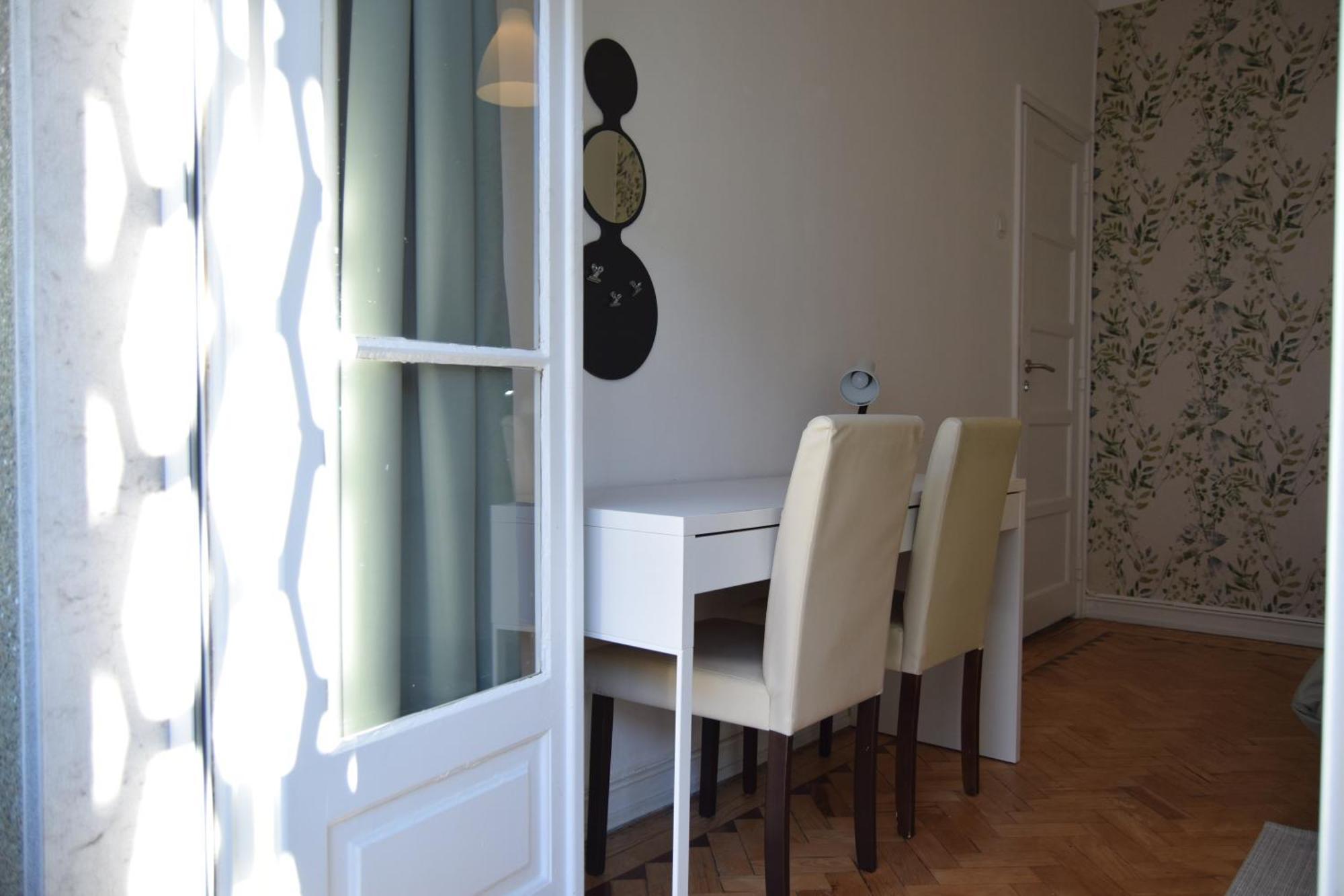 Young Apartment Lisbon Exterior photo